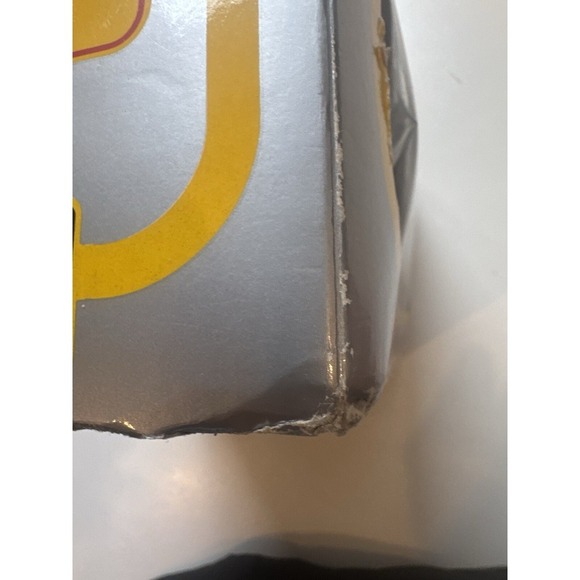 Vintage Burago 1:24 Lancia Beta Montecarlo 0170 Metal Diecast (18/2/1983) #40 - Picture 15 of 16